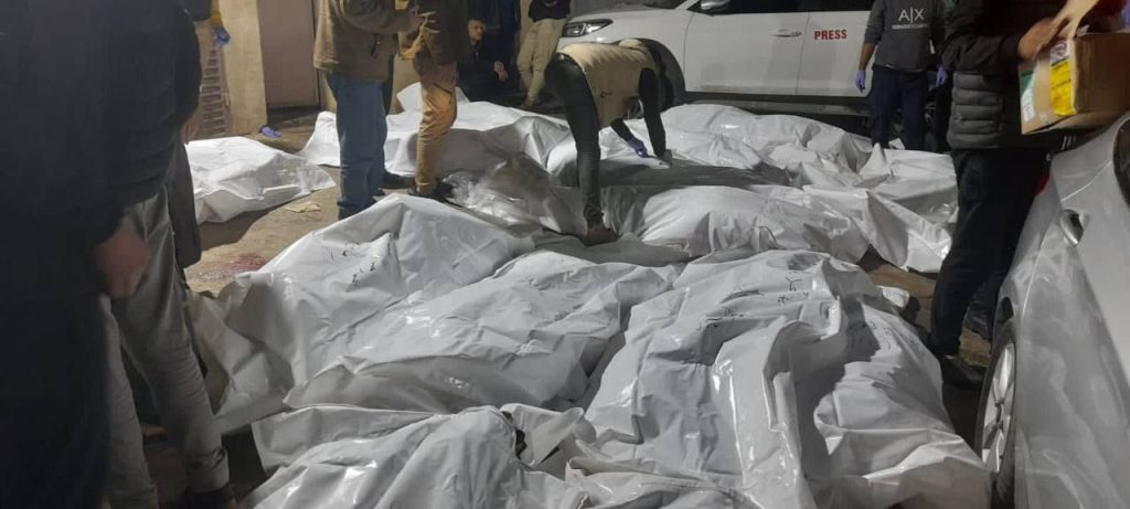 70 شهيداً في مجزرة الاحتلال بمخيم المغازي وسط قطاع غزة