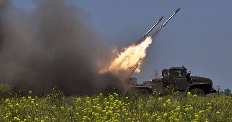 بريطانيا تعلن إرسال مئات من صواريخ الدفاع الجوي لأوكرانيا