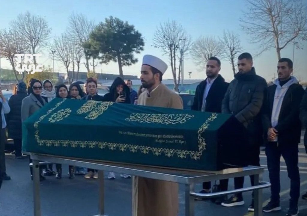 فلسطينية بتركيا أصابها القلق على أهلها في غزة بسكتة قلبية أنهت حياتها (صور) وطن