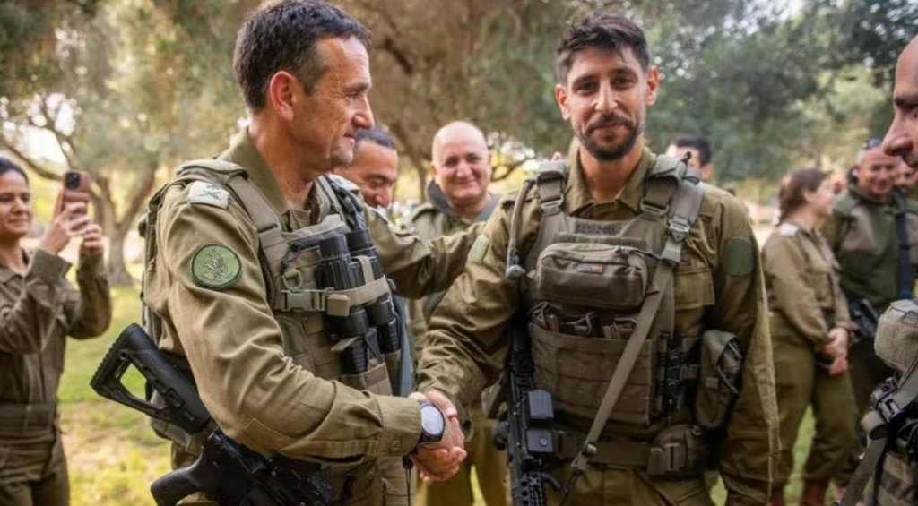 جيش الاحتلال يعلن إصابة فنان بجروح خطيرة في معارك غزة