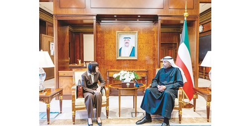 وزير الخارجية بحث مع السفيرة الأميركية المستجدات الإقليمية والدولية