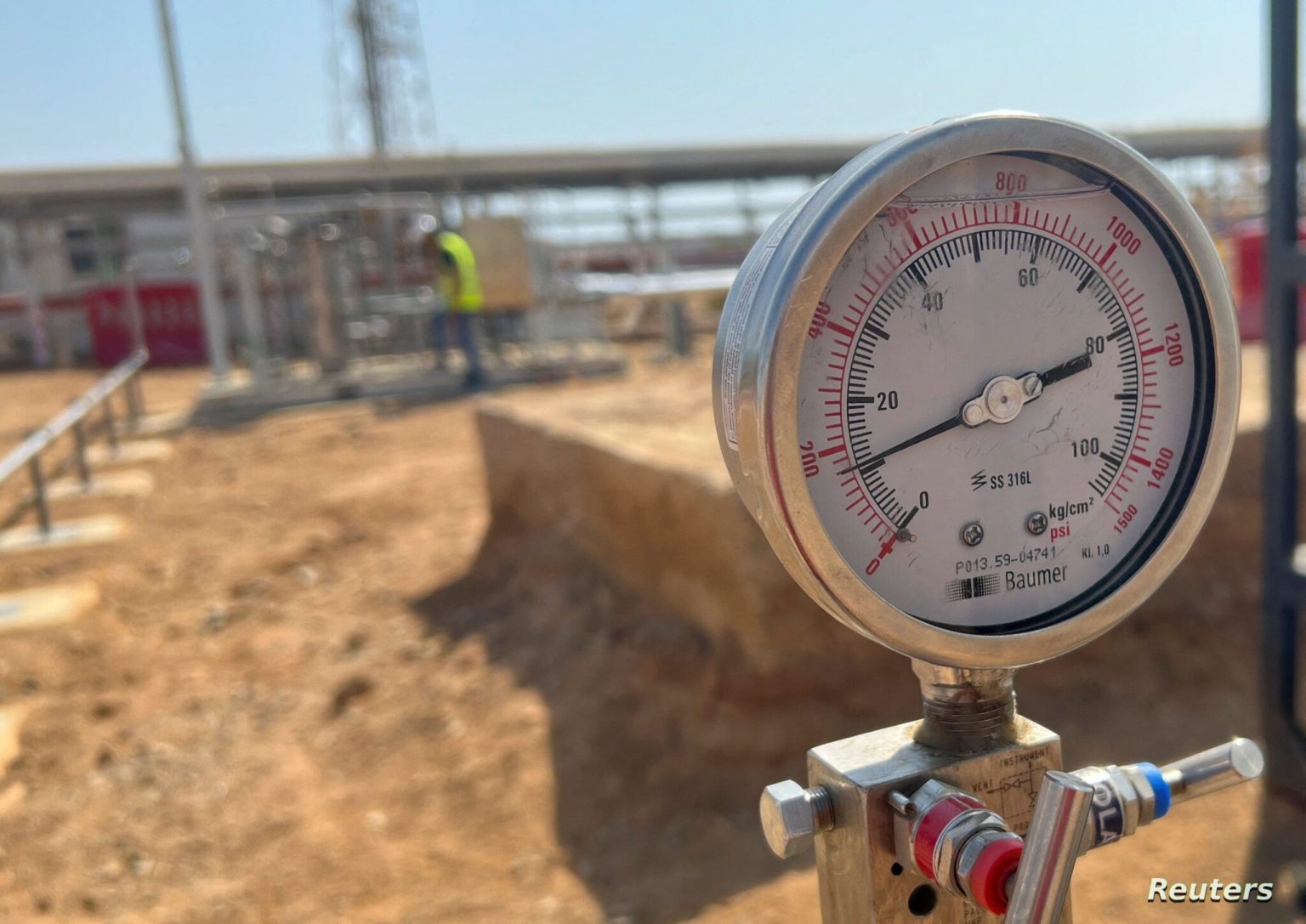 مصر.. توقيع اتفاقيات بنحو 40 مليار دولار