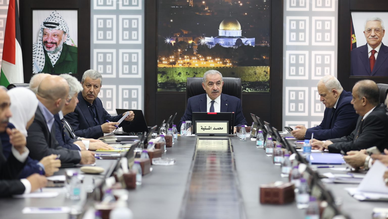 الحكومة تقرر التنسيب للرئيس بتمديد العمل بموازنة 2023 لثلاثة أشهر