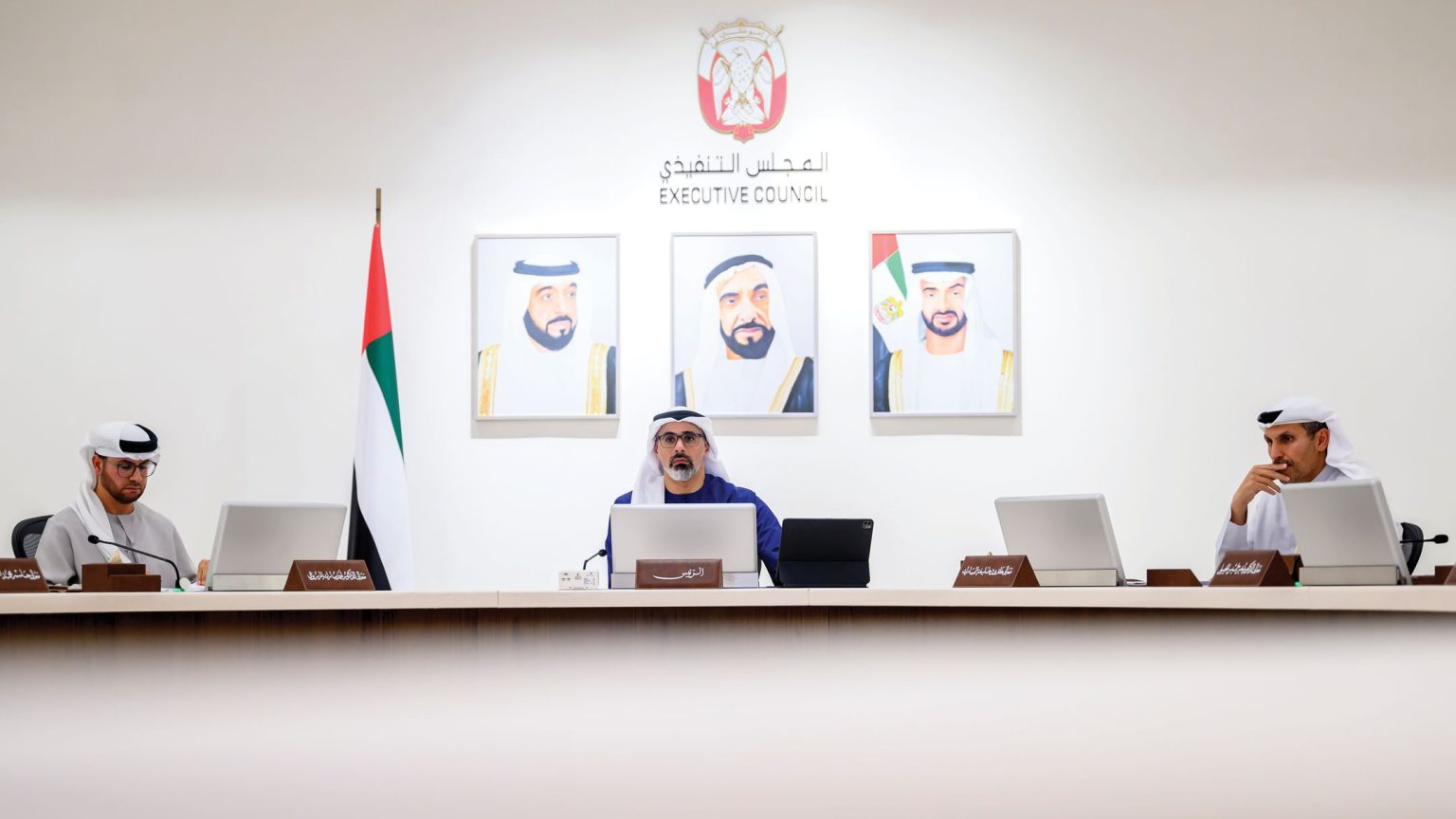 خالد بن محمد بن زايد يعتمد استراتيجية قطاع السياحة في أبوظبي