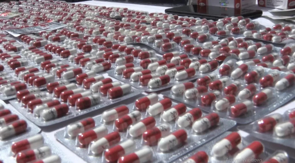 3 نساء متورطات في تهريب المهلوسات بالوادي