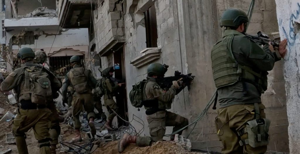 مرصد حقوقي: “إسرائيل” أعدمت 13 طفلاً في غزة أمام عائلاتهم خلال أسبوع