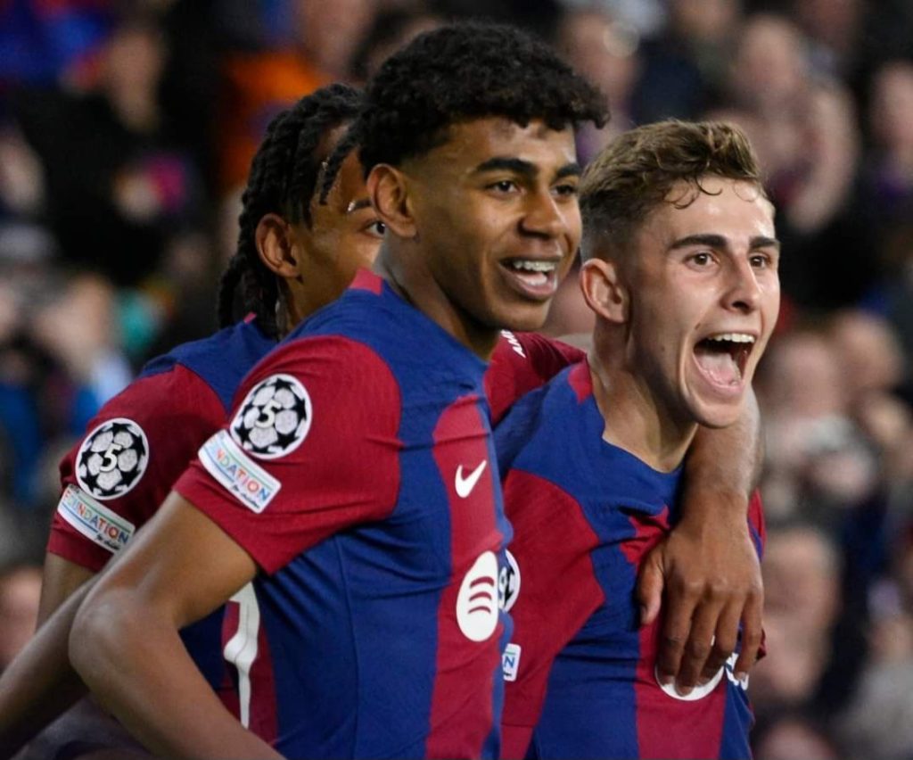 دوري أبطال أوروبا.. برشلونة ينجو من فخ نابولي ويعبر لربع النهائي للمرة الأولى منذ 2020