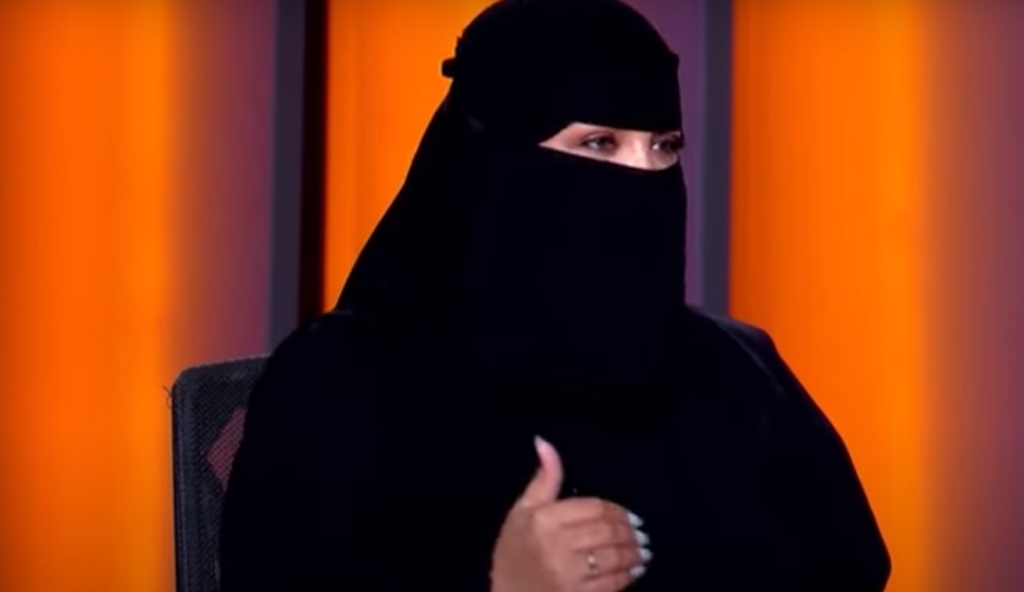 أخصائية سعودية: “أهل نجد الأكثر تبذيراً في المملكة والنساء أكثر من الرجال” وطن