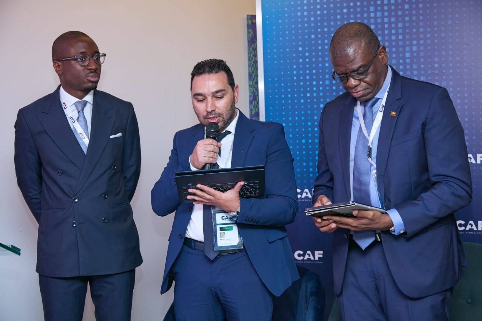 مغربي رئيسا للجنة العلمية للاستعمال الأخلاقي والعادل للذكاء الاصطناعي في إفريقيا