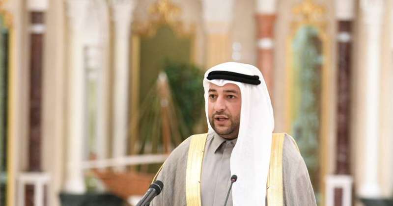 السفير الكوري يسلم وزير الشباب الحزام الأسود في التايكوندو