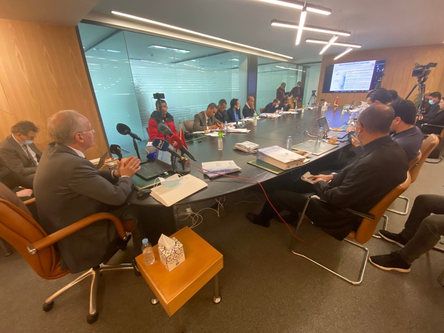 تعزيزا للتواصل الرقمي.. هيئة “النزاهة” تطلق بوابتين ومنصة لتلقي شكايات وتبليغات المواطنين