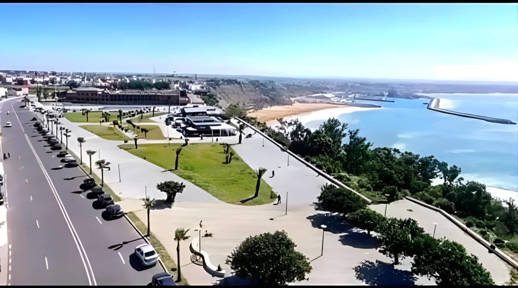 بعد عدم تدخل السلطات.. مستشار يلجأ للقضاء الإداري لعزل نائب عمدة آسفي