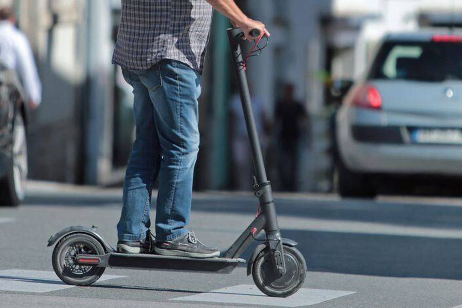 هل يكرس تقنين “التروتينيت” السلامة الطرقية أم يفاقم حوادث السير؟