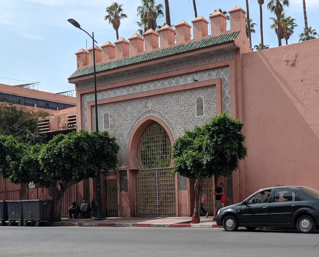 مجلس المنصوري يستمر في “تدمير” التاريخ العمراني لجليز قلب مراكش النابض