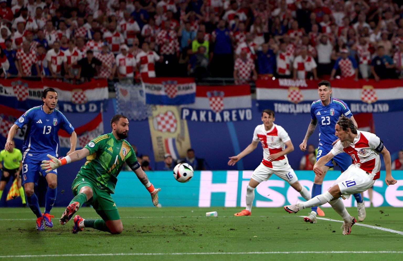 بهدف قاتل.. إيطاليا تنهي طموح الكروات وتتأهل لثمن نهائي يورو 2024