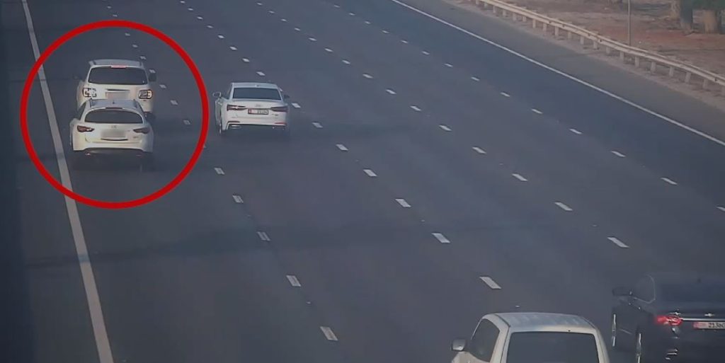 كيف تبلغ عن مضايقات الآخرين أثناء القيادة على الطريق؟