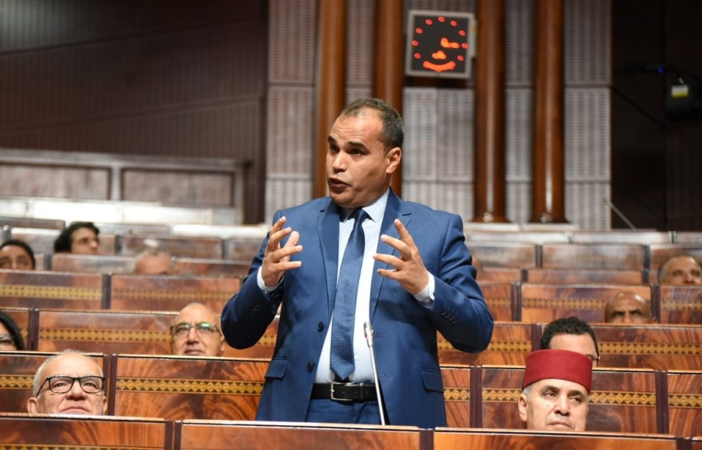 الأم والبحر