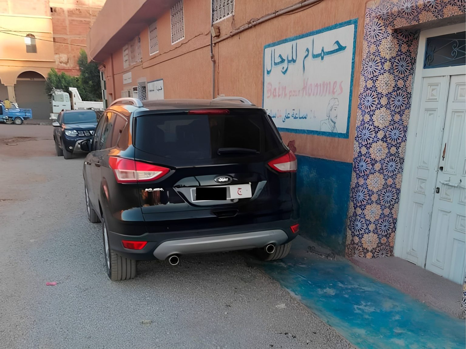 حقوقيون يستنكرون الاستغلال “العشوائي” لسيارات الدولة والإسعاف بأزيلال