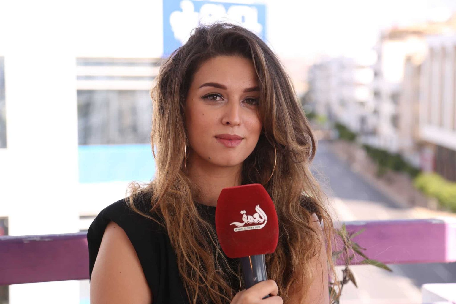 دعت وزارة الثقافة لبسط رقابتها.. هاجر عدنان مستاءة من “إقصائها” من المهرجانات