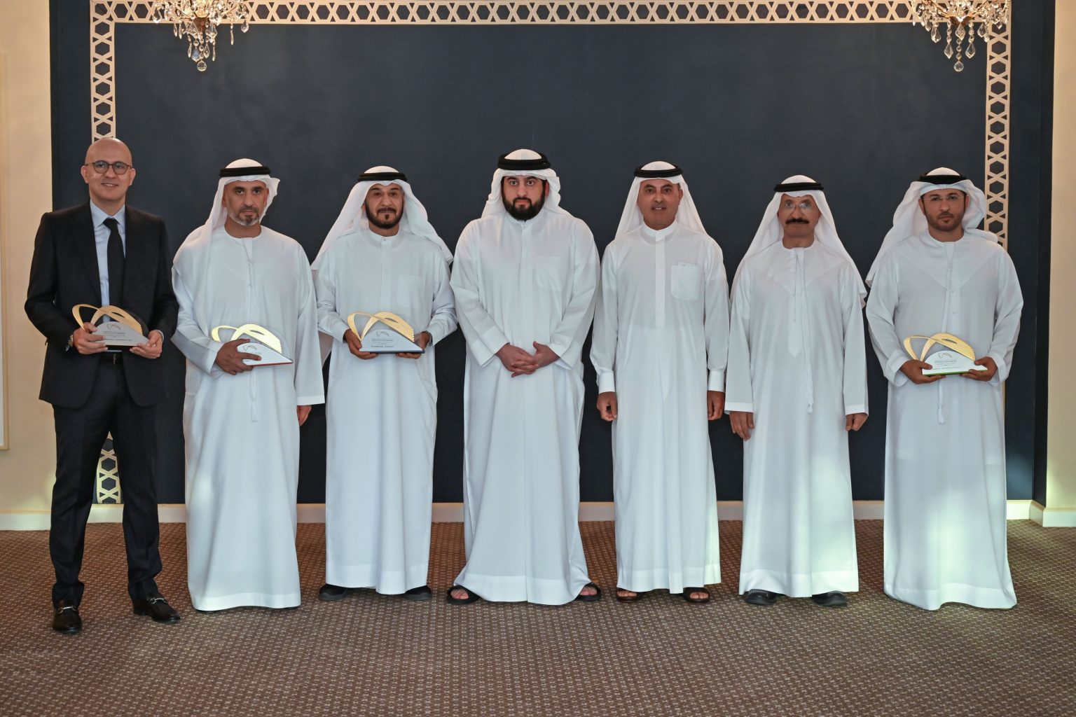 برؤية محمد بن راشد.. دبي تقدّم للعالم نموذجاً ملهماً للتميز والريادة في عالم الأعمال