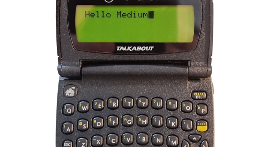 ما هو جهاز بايجرز PAGERS الذي انفجر بعناصر حزب الله في لبنان؟