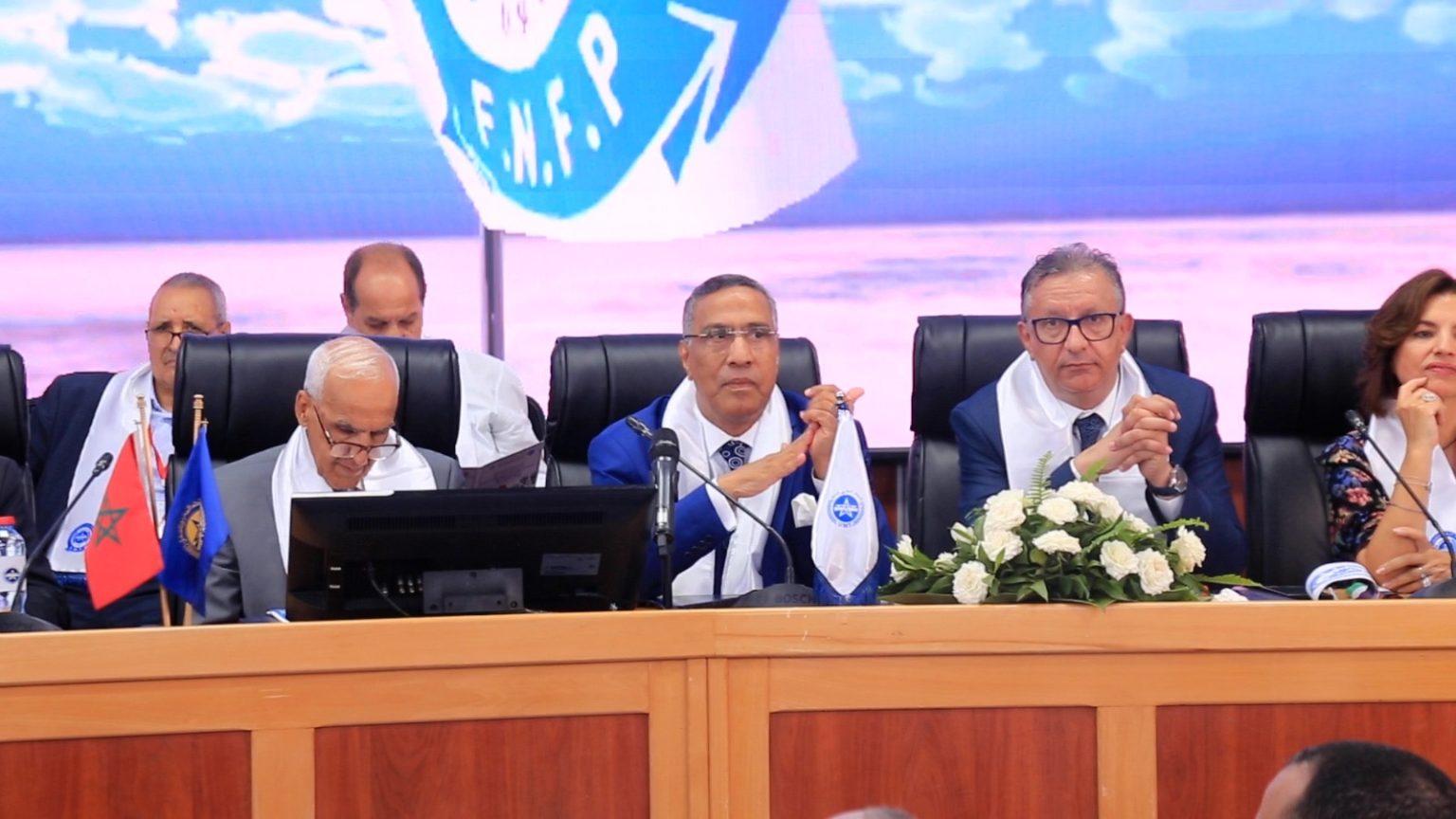 سحب التغطية الصحية من “كنوبس” يثير غضبا نقابيا.. ورفض “استهتار” أيت الطالب بمصالح ملايين المؤمنين