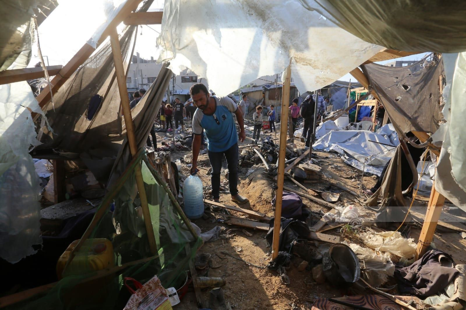 9 شهداء في قصف للاحتلال على قطاع غزة مساء اليوم