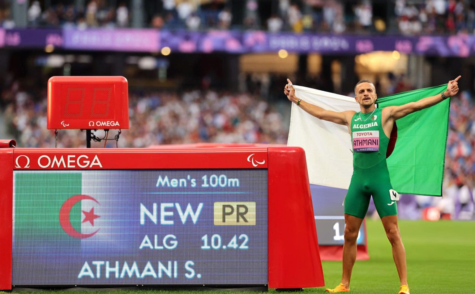 “وقوف 60 ألف شخص لعلم بلادي هو أكبر انجاز”