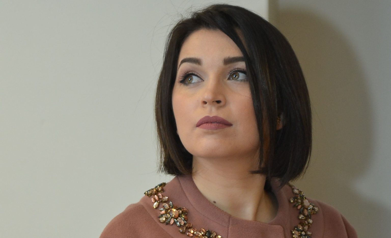 فرح الفاسي.. فتاة “انتهازية تعمل مع المافيا” في “البطل”