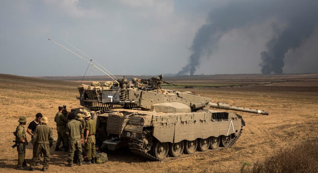 شراكة تجمع المغرب وشركة هندية لتصنيع الأسلحة.. وخبير يبرز أهمية الخطوة