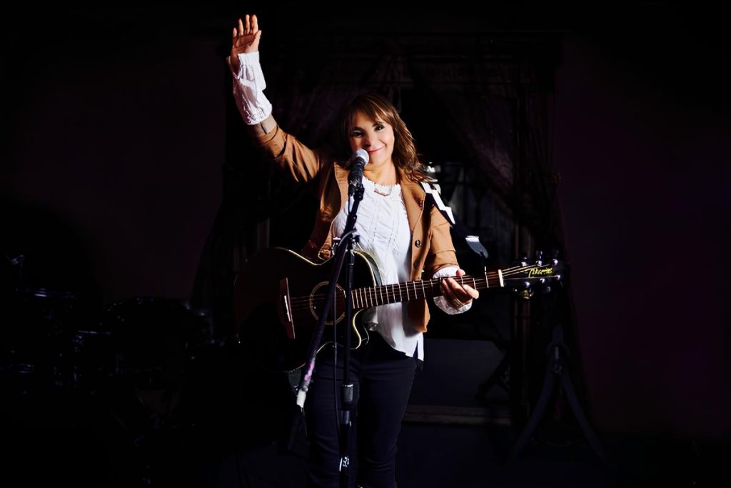 الفنانة سعيدة فكري تخرج عن صمتها وتكشف خلفيات إلغاء حفلها بأكادير