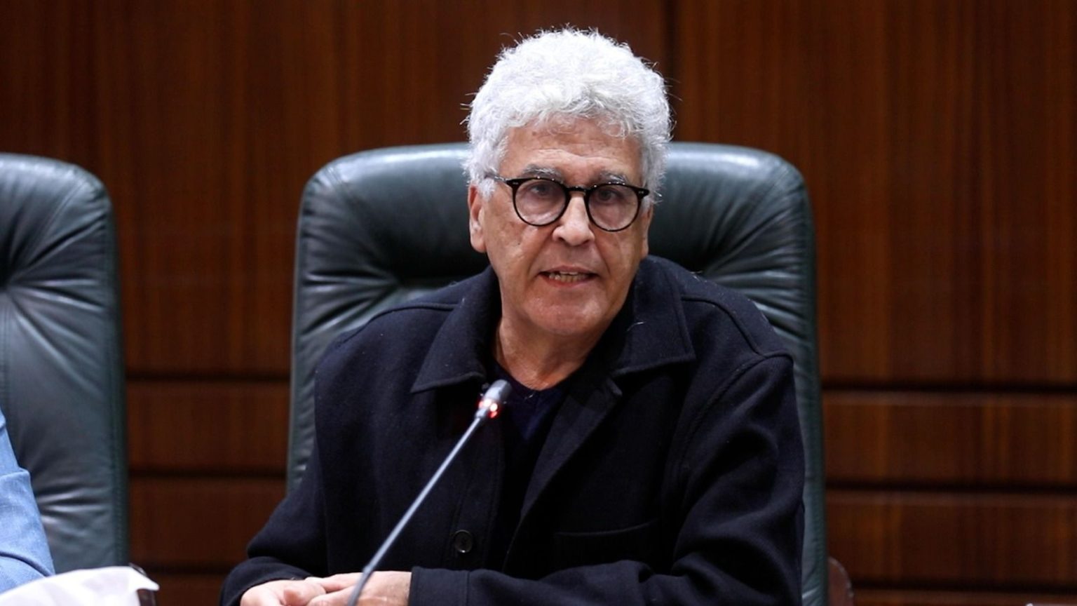 الطوزي يحذر البيجيدي من مخاطر التمسك بالإيديولوجيا على حساب الكفاءة (فيديو)