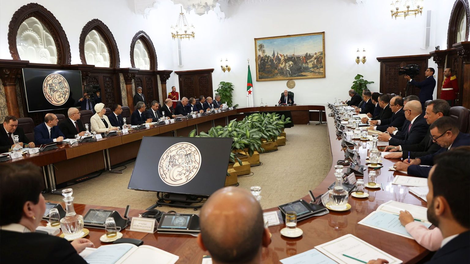 رفع قيمة منحة الحج إلى 1000 دولار