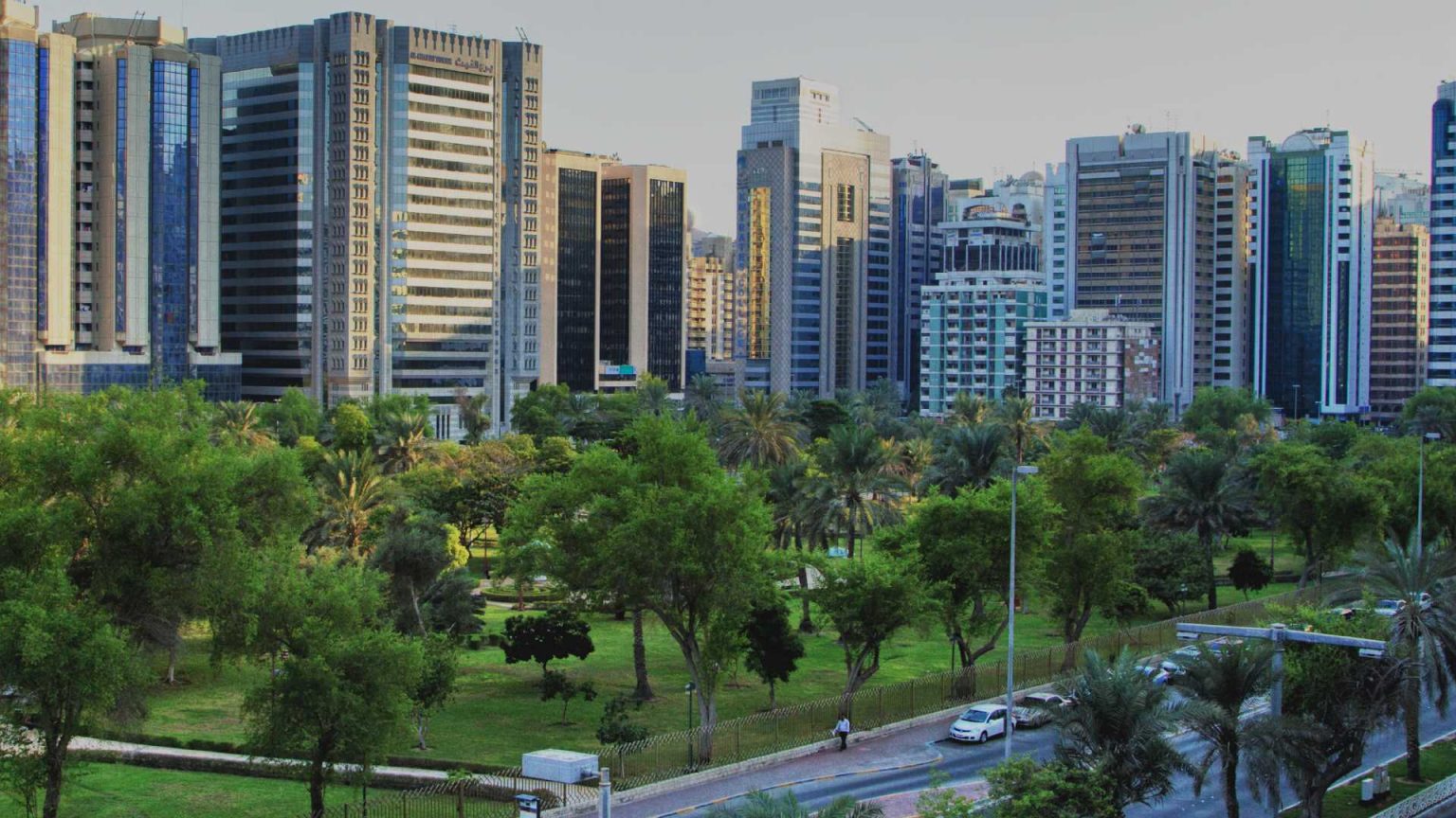 “بيئة أبوظبي” تصدر لائحة للتصالح والتظلم على المخالفات والغرامات البيئية