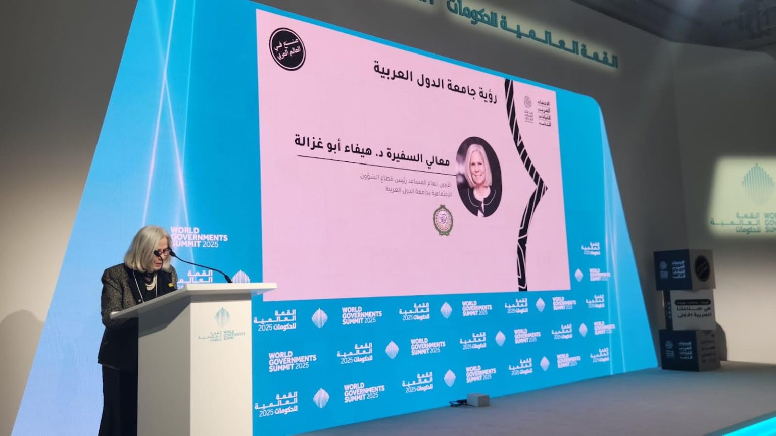 الهويّة تلعب دوراً محورياً في تشكيل رؤية الشباب وتفاعلهم مع العالم الخارجي