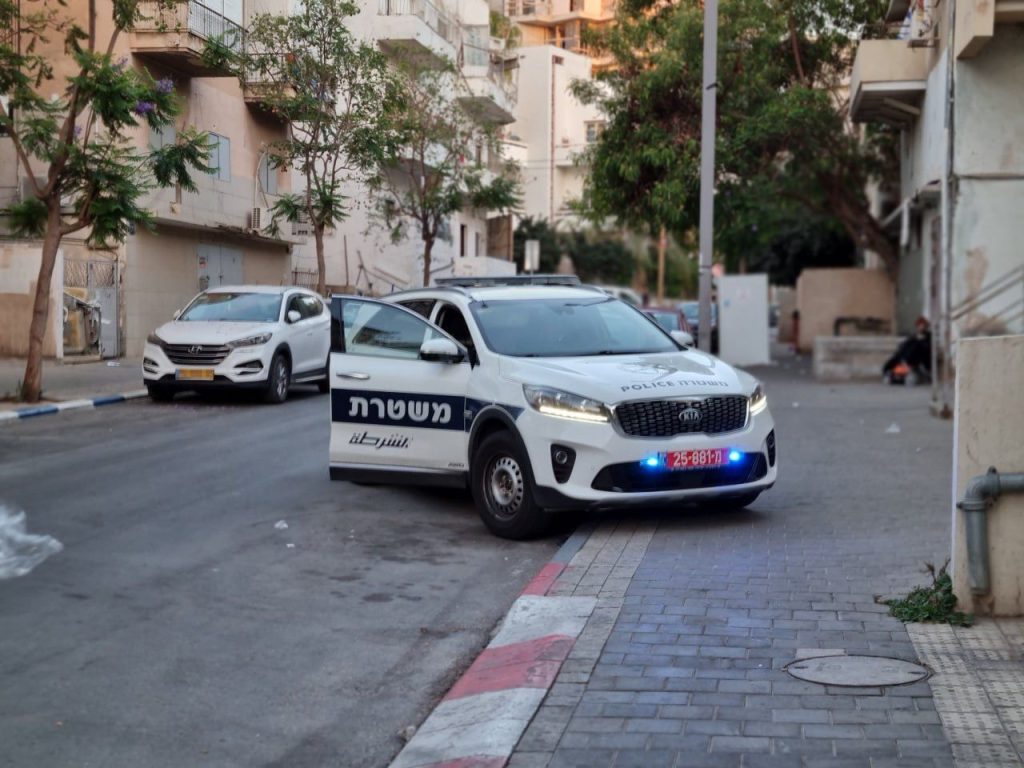 10 اصابات في عملية دهس قرب الخضيرة واستشهاد المنفذ…