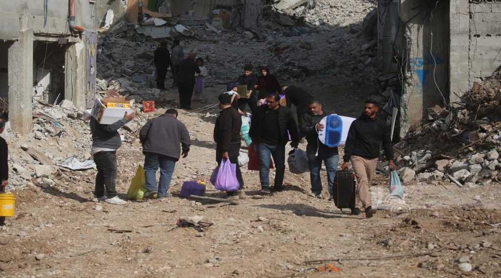 الاحتلال يواصل عدوانه على مدينة طولكرم لليوم 106 على التوالي