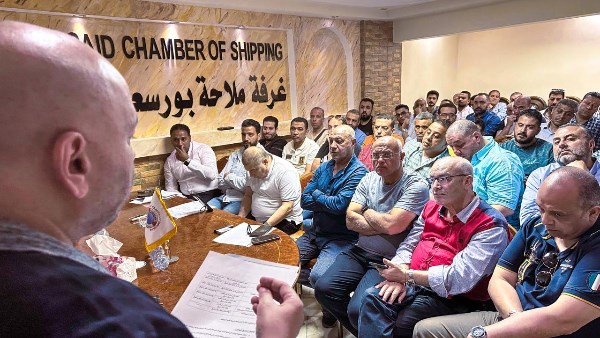 غرفة ملاحة بورسعيد تناقش أزمة تقديم الخدمات من الشركة الأجنبية لجمع المخلفات