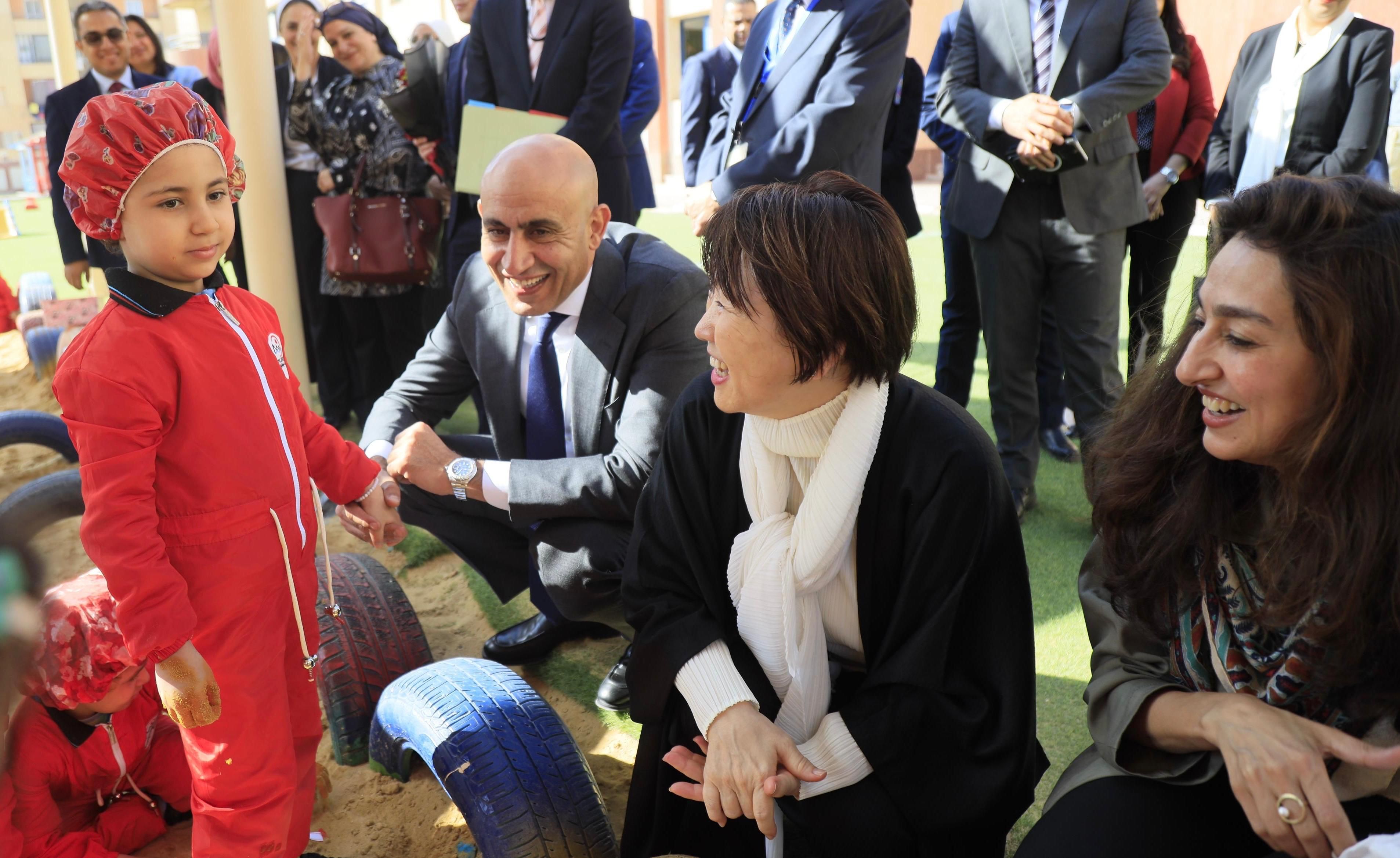 جانب من الزيارة جانب من الزيارة