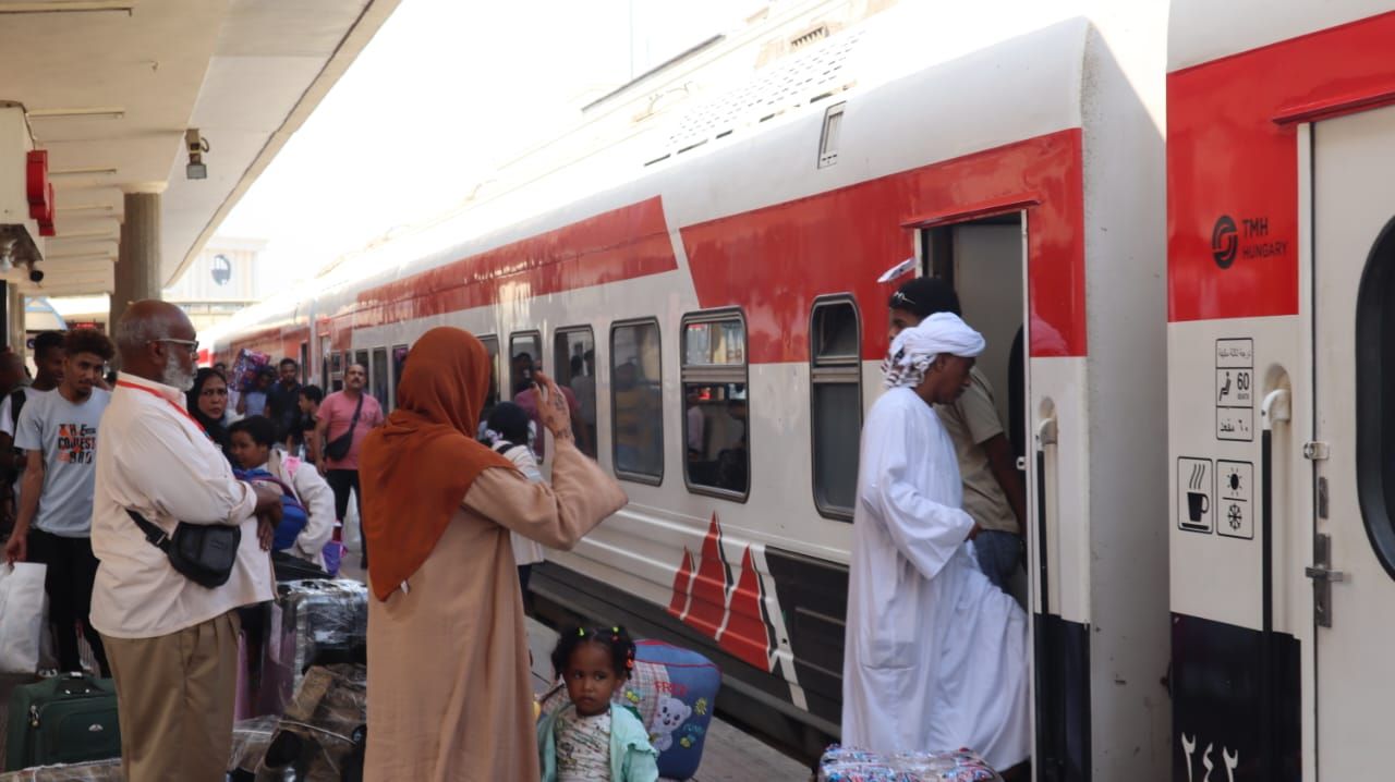 مغادرة السودانيين