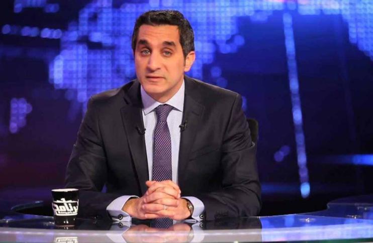 الإعلامي المصري باسم يوسف يتحدّى مزاعم نتنياهو في برنامج أمريكي شهير أُذيعت على الهواء دون مونتاج