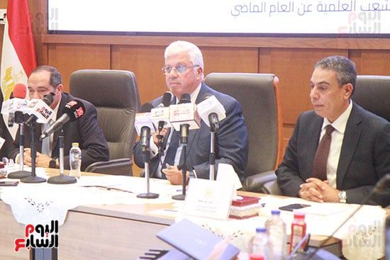 عادل عبدالغفار المُتحدث الرسمى للوزارة وأيمن عاشور وزير التعليم العالى وجودة غانم رئيس قطاع التعليم (12) عادل عبدالغفار المُتحدث الرسمى للوزارة وأيمن عاشور وزير التعليم العالى وجودة غانم رئيس قطاع التعليم (12)