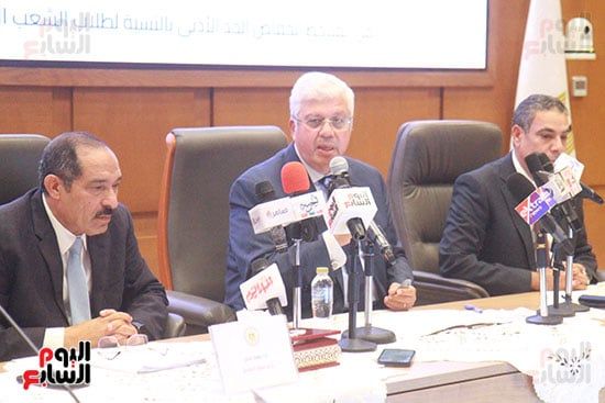 عادل عبدالغفار المُتحدث الرسمى للوزارة وأيمن عاشور وزير التعليم العالى وجودة غانم رئيس قطاع التعليم (9) عادل عبدالغفار المُتحدث الرسمى للوزارة وأيمن عاشور وزير التعليم العالى وجودة غانم رئيس قطاع التعليم (9)