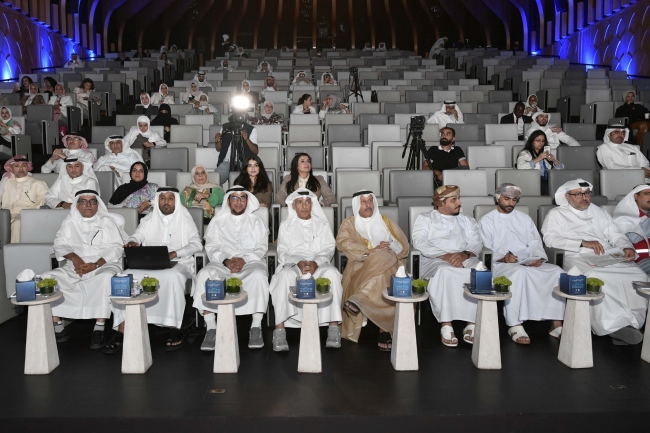 «الهلال الأحمر»: الاستفادة من الذكاء الاصطناعي في العمل الإنساني