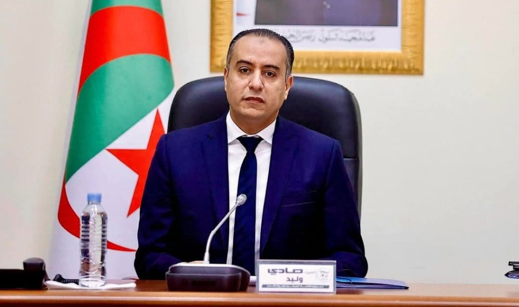 صادي يشرف على افتتاح الدورة التكوينية الوطنية لمفتشي التربية البدنية والرياضية بورقلة
