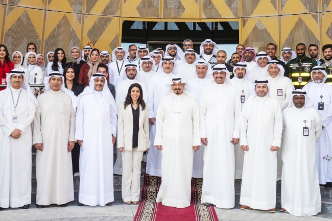 العبدالله: الدولة ملتزمة بتنفيذ رؤيتها التنموية الشاملة