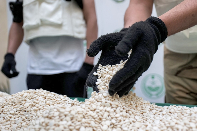 «المخدرات الجديد»… توحيد القوانين في نص واحد