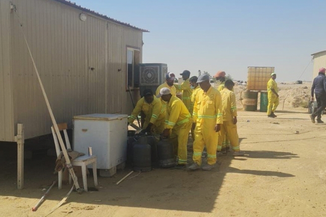 بلدية الكويت تُحذر من إقامة أي منشآت ثابتة أو متحركة بالقرب من المنشآت النفطية