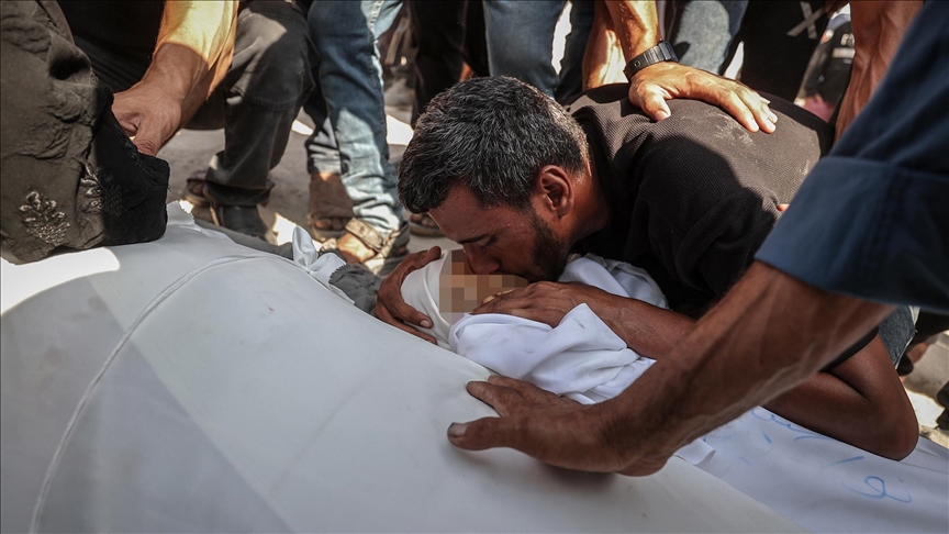 ثلاثة شهداء بينهم متأثر بجروحه في غزة وتواصل قصف الاحتلال