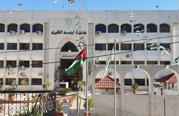 بلدية إربد تنذر 2032 منشأة وتخالف 390 أخرى خلال أيلول…
